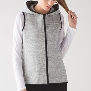 lululemon Insculpt Reversible Vest Size 8 Heathered Space Dyed Medium Grey